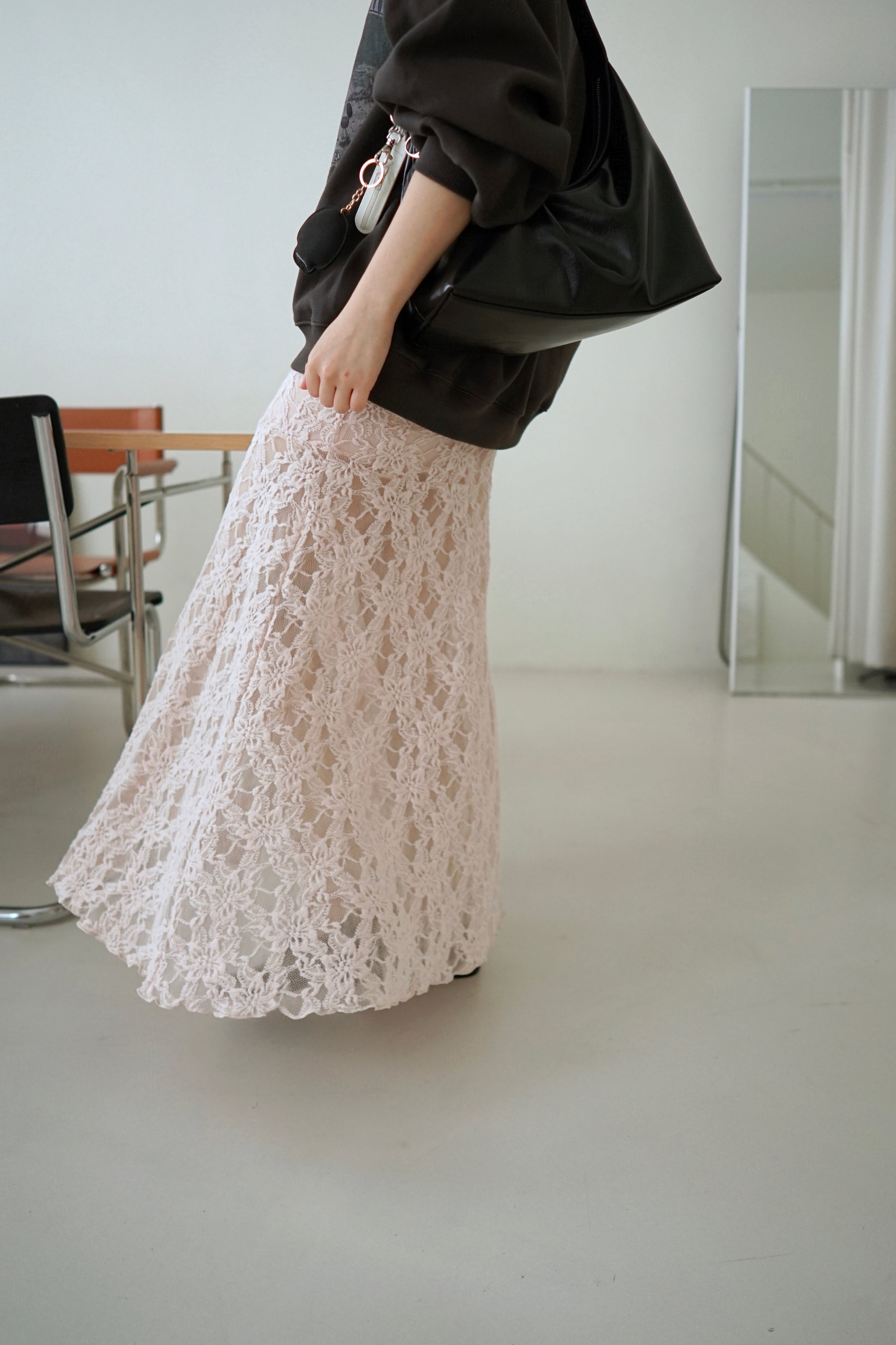 fluffy lace see thru long skirt