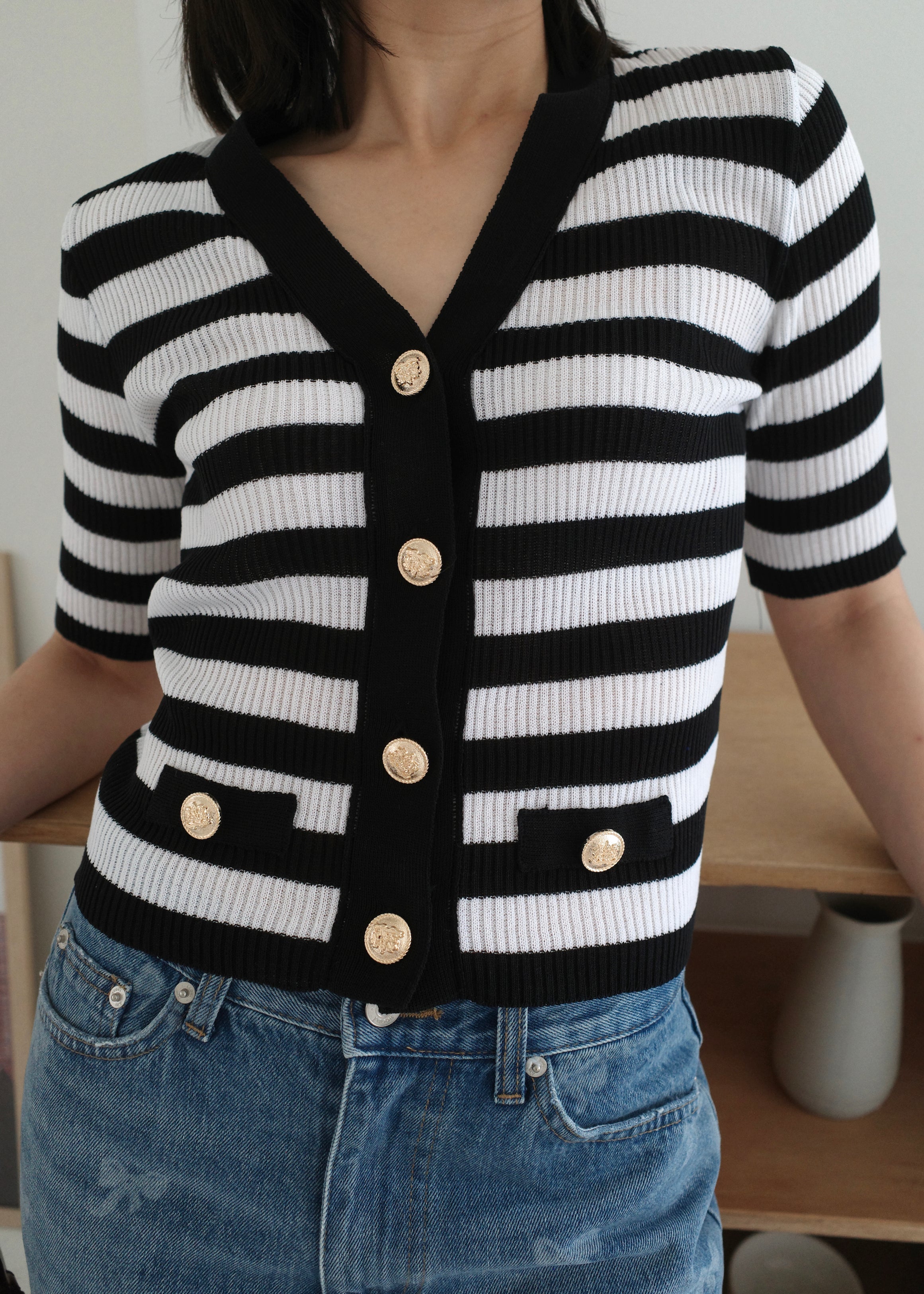 contrast stripe v neck slim blouse