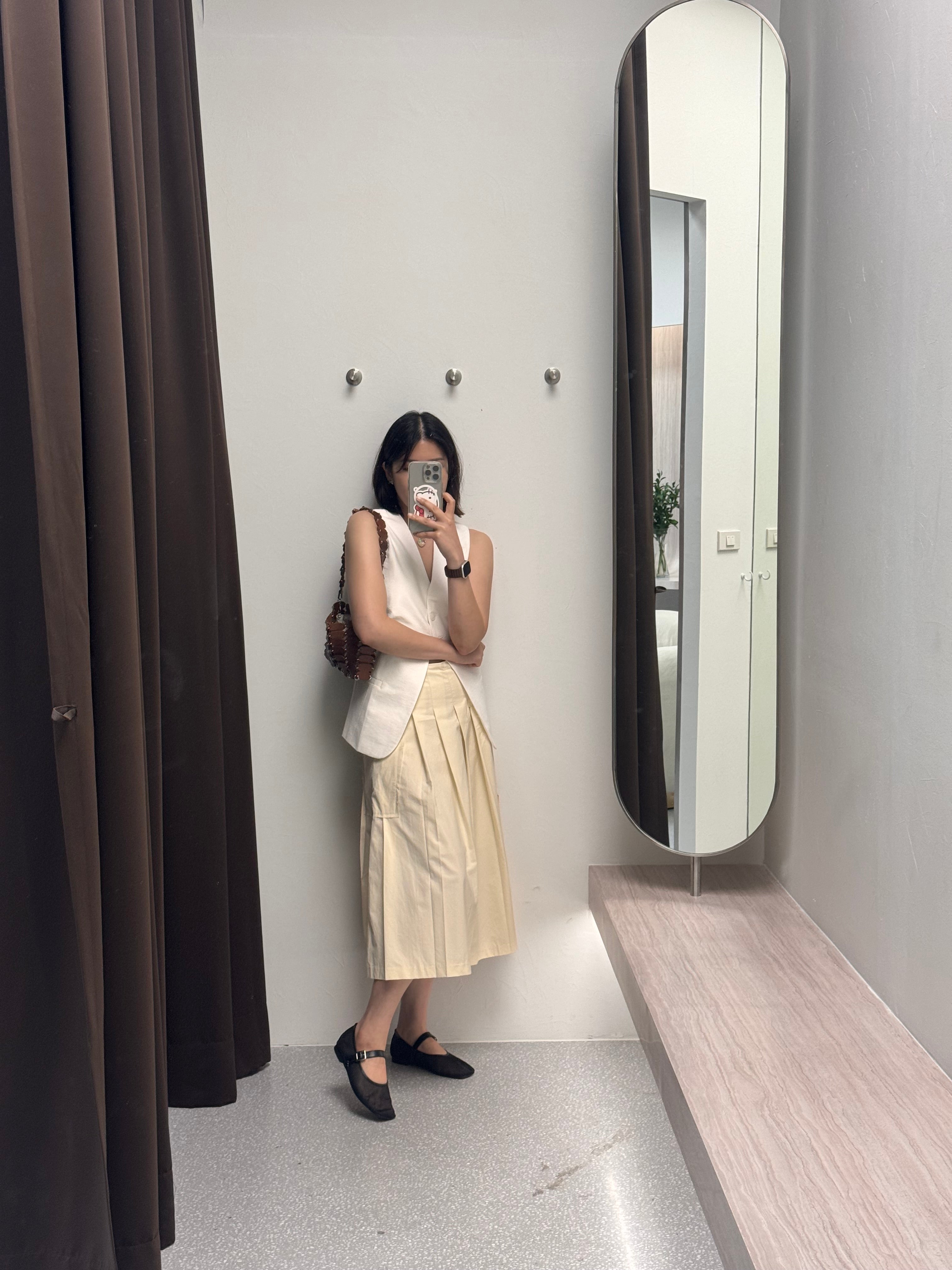 high-rise pleated midi skirt