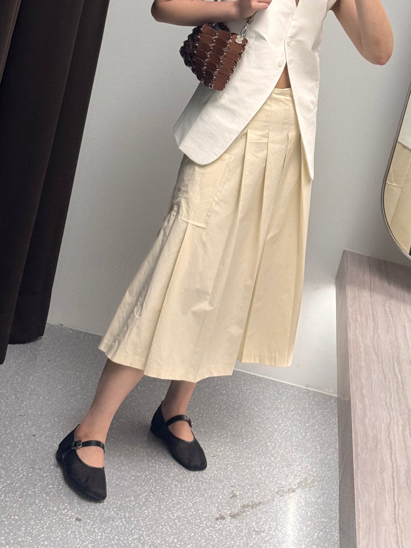 high-rise pleated midi skirt