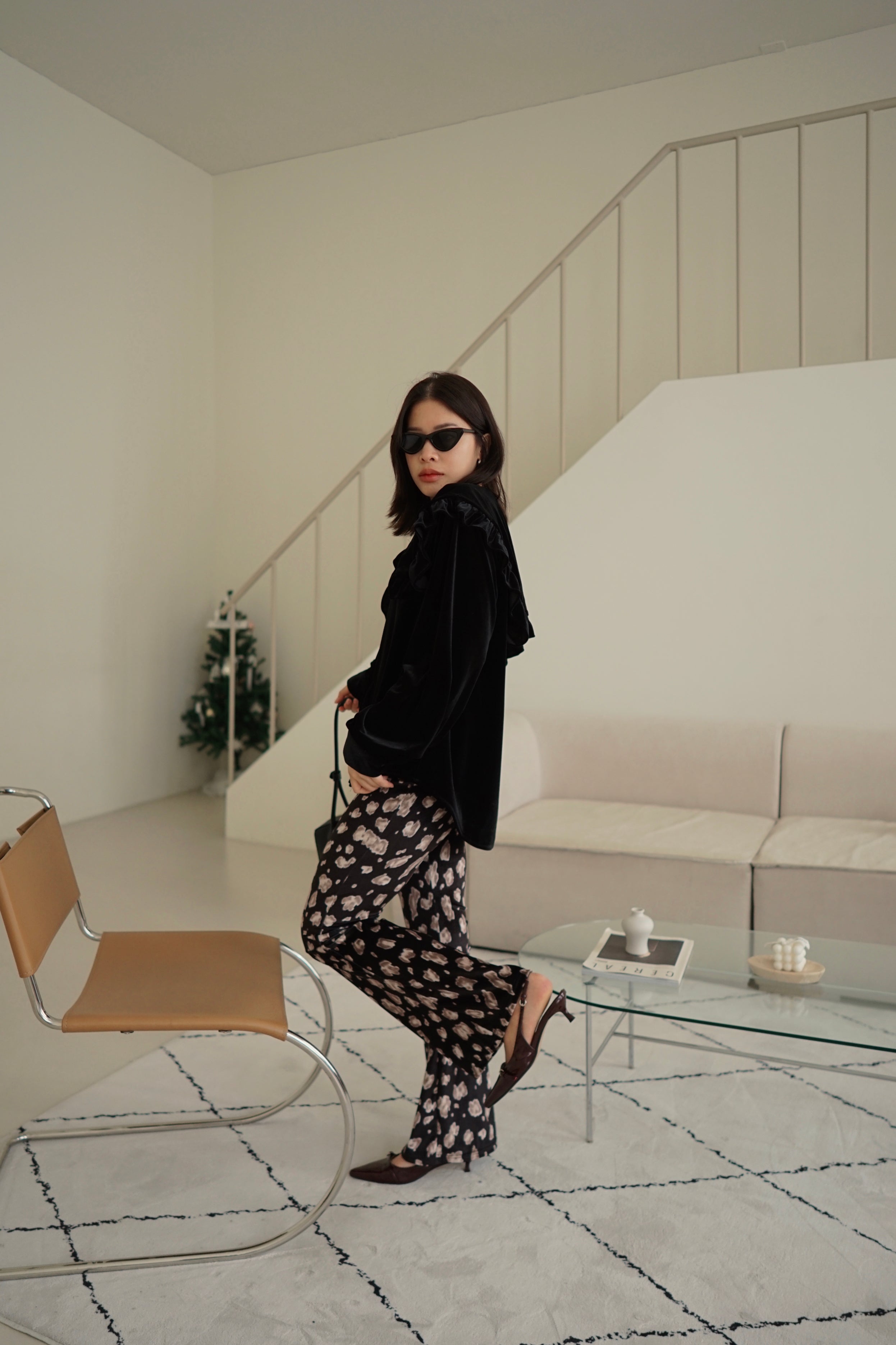 Leopard velvet flared pants