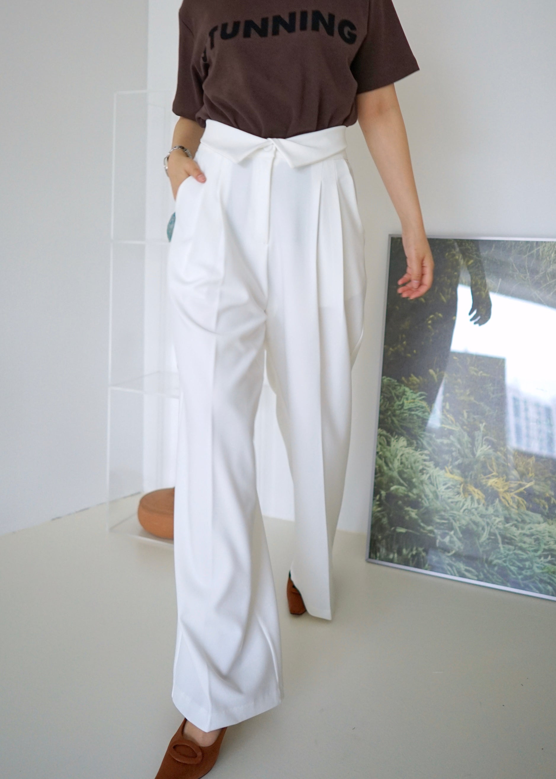 fold-over highrise trousers