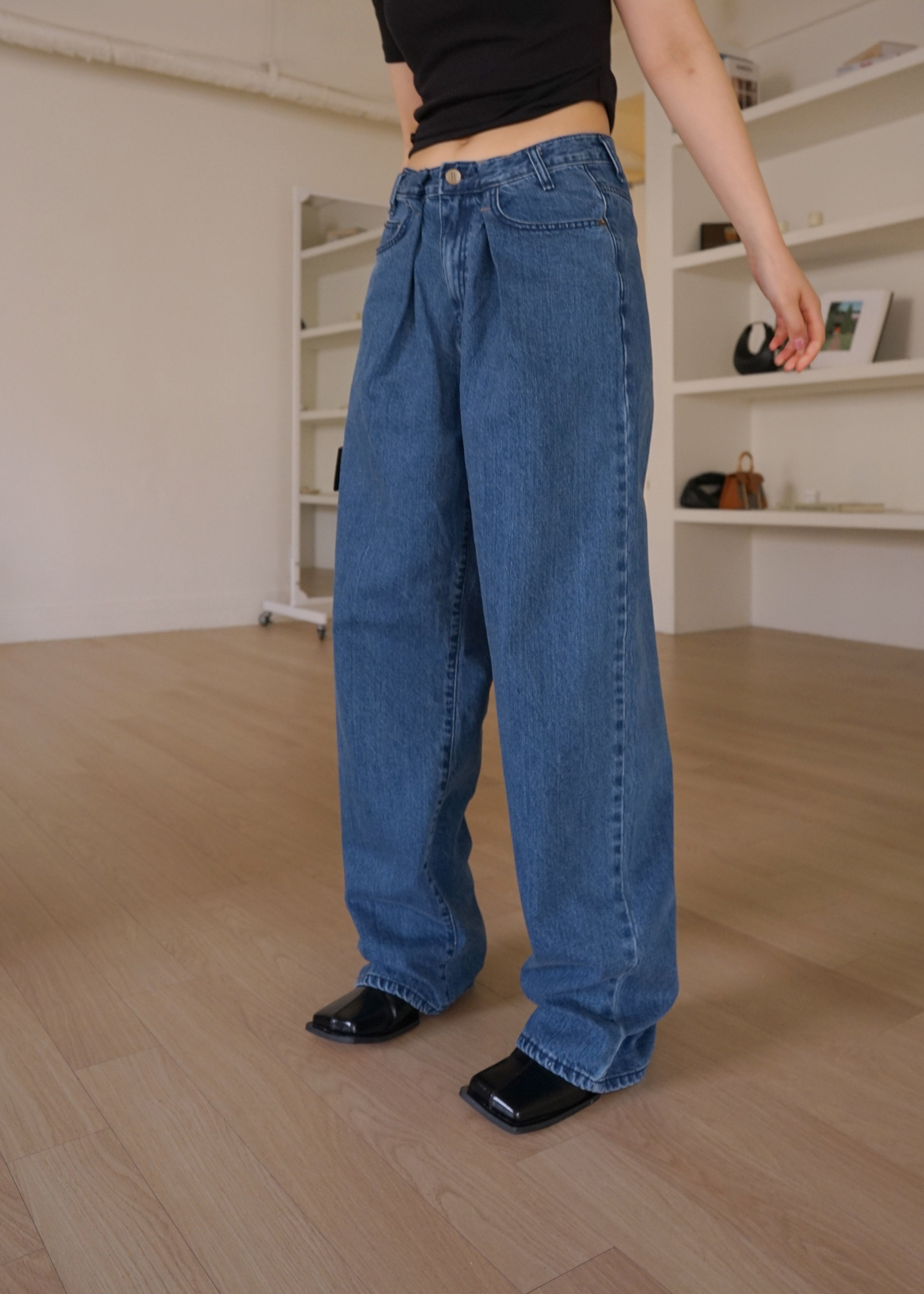 baggy jeans